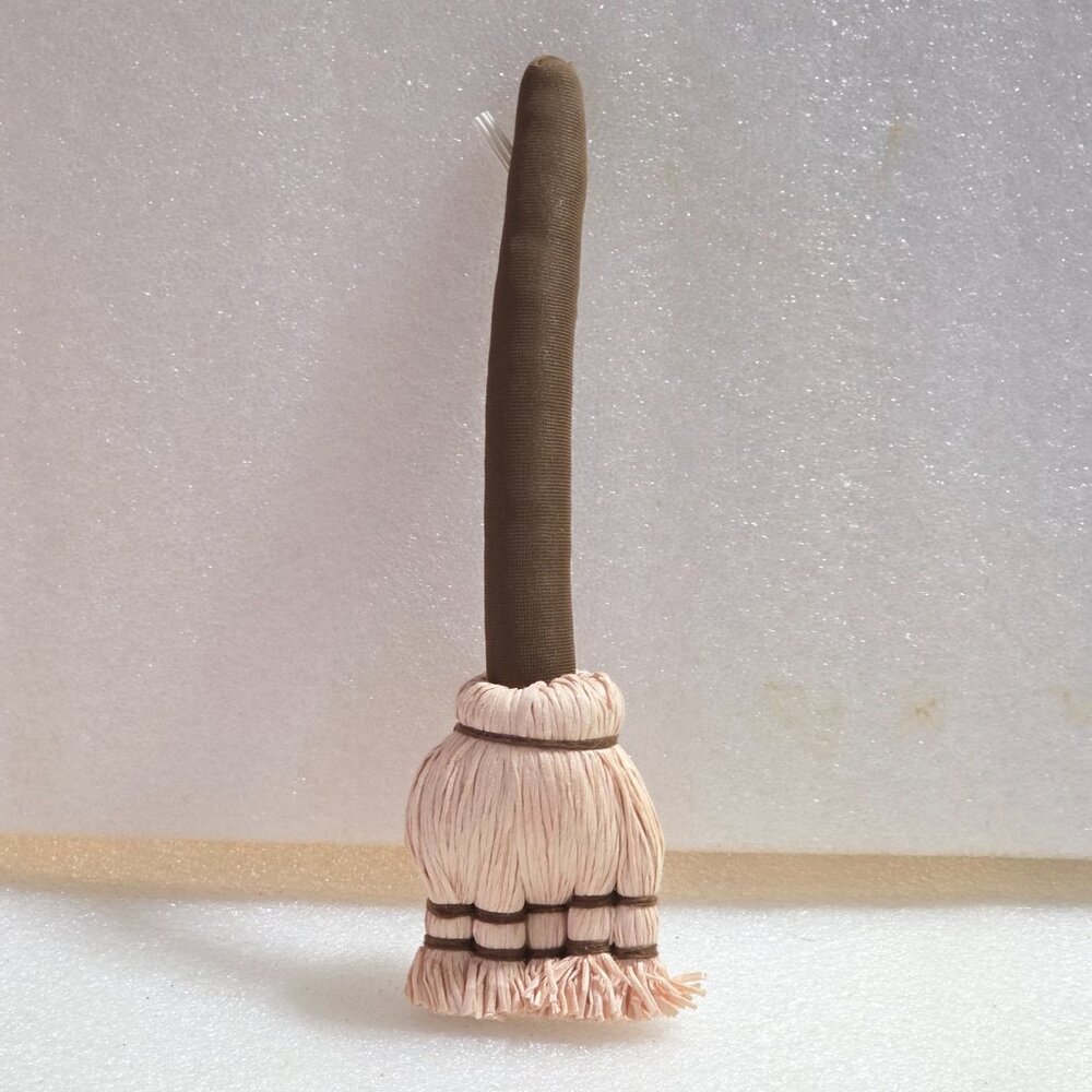 Build A Bear Frosty the‎ Snowman Broom Accessory Plush Toy Brown Tan 8 Inch